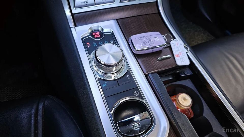 Jaguar xf