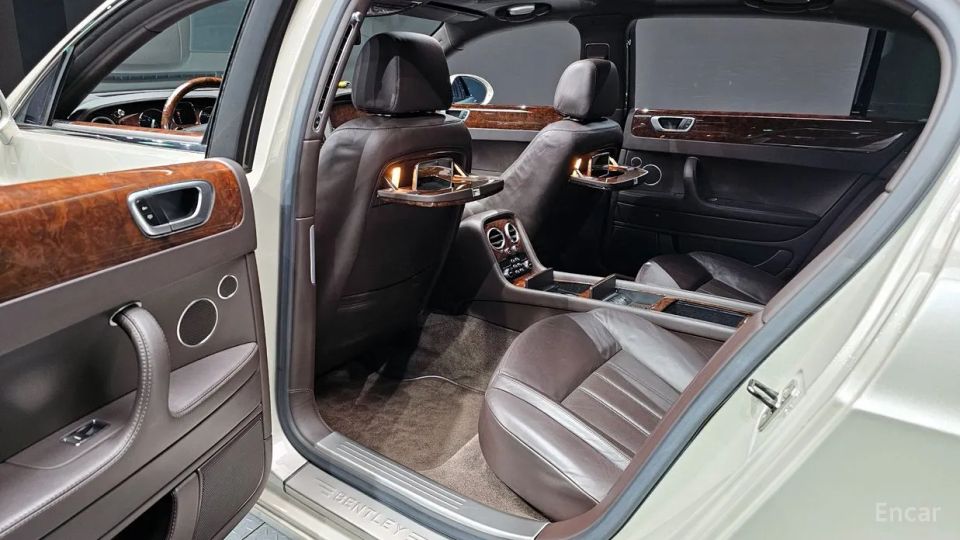 Bentley Flying Spur