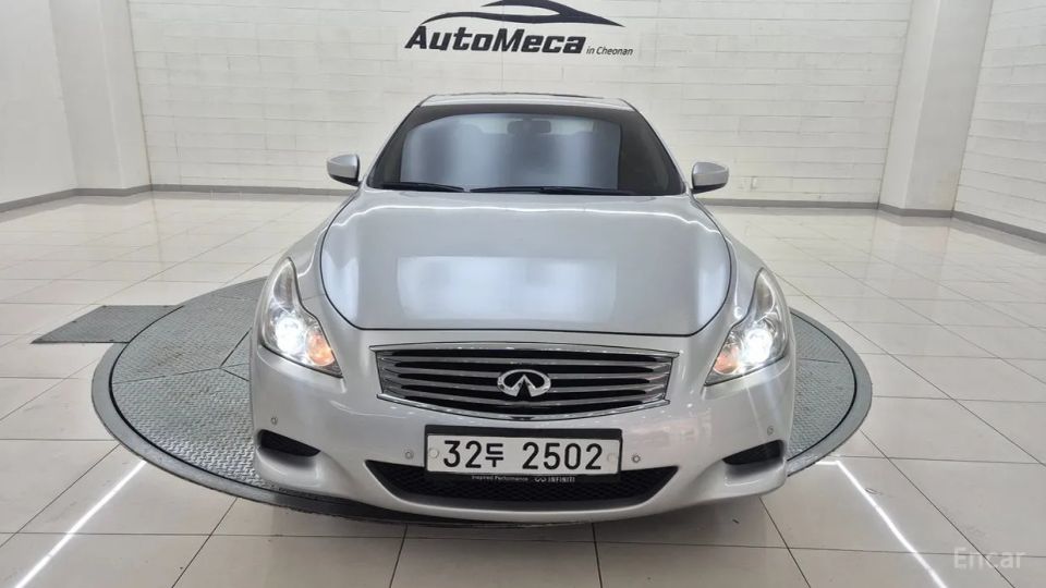 Infiniti G