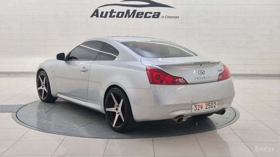 Infiniti G