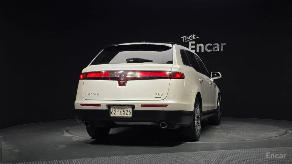Lincoln MKT