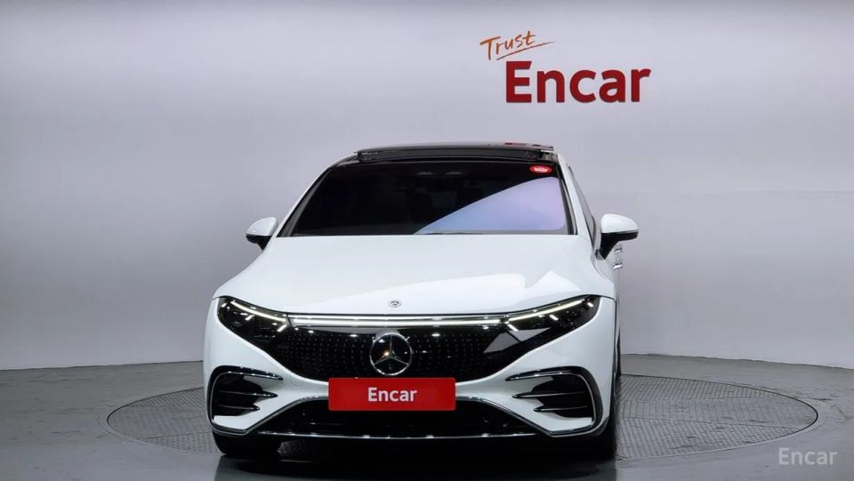Mercedes-Benz EQS