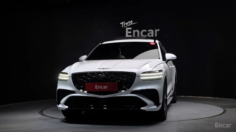 Genesis GV70
