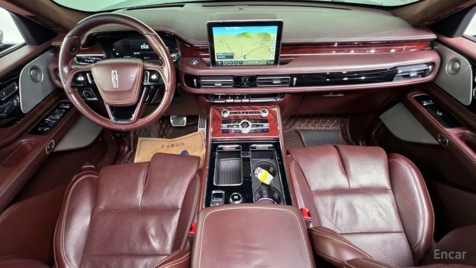 Lincoln Aviator