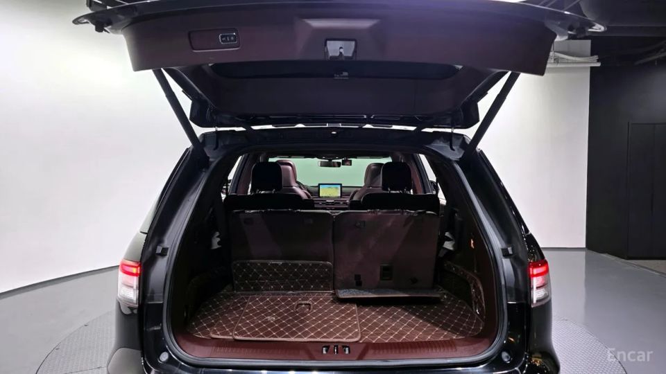 Lincoln Aviator