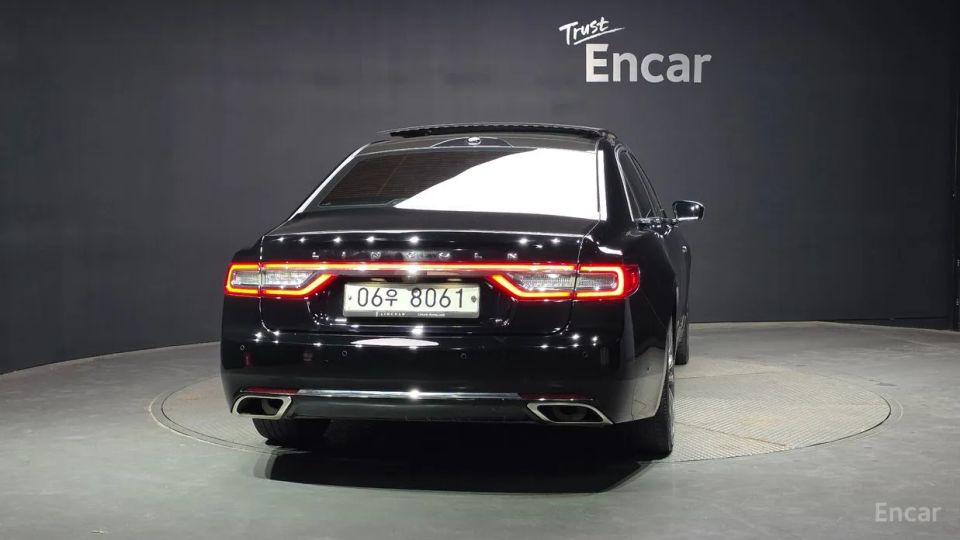 Lincoln Continental
