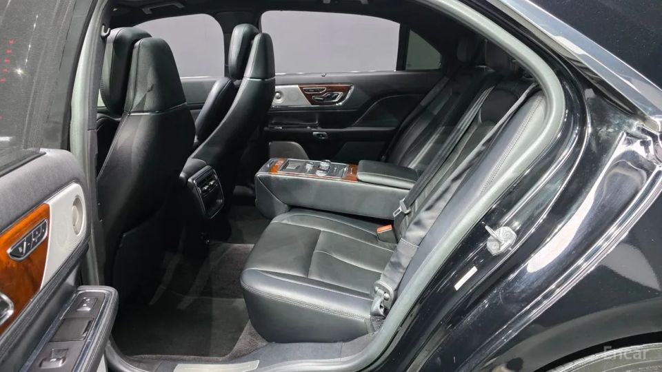 Lincoln Continental