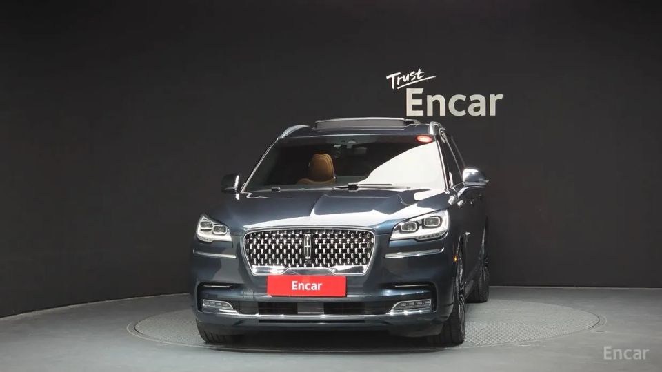 Lincoln Aviator