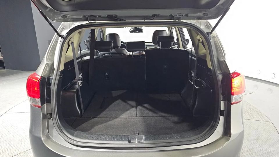 Kia Carens