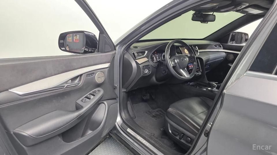 Infiniti QX50