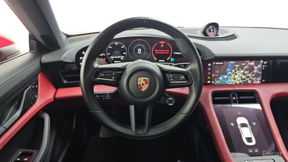 Porsche Taycan