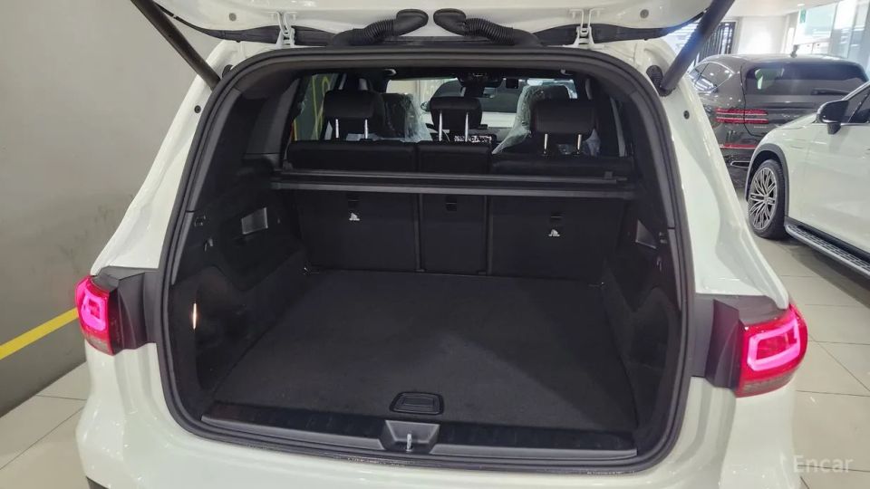Mercedes-Benz GLB-Class