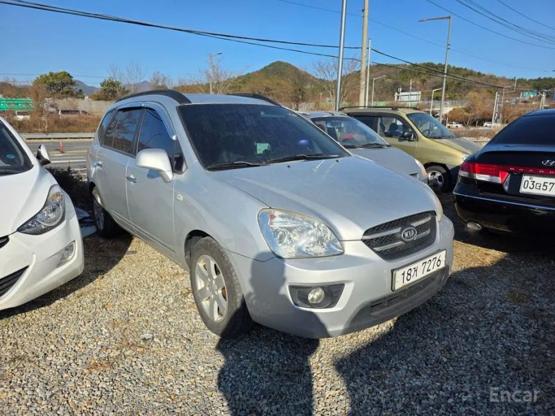 Kia Carens