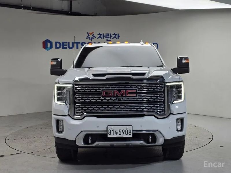 GMC Sierra