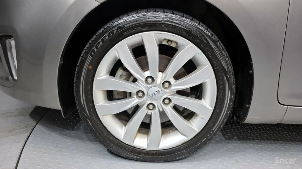 Kia Carens