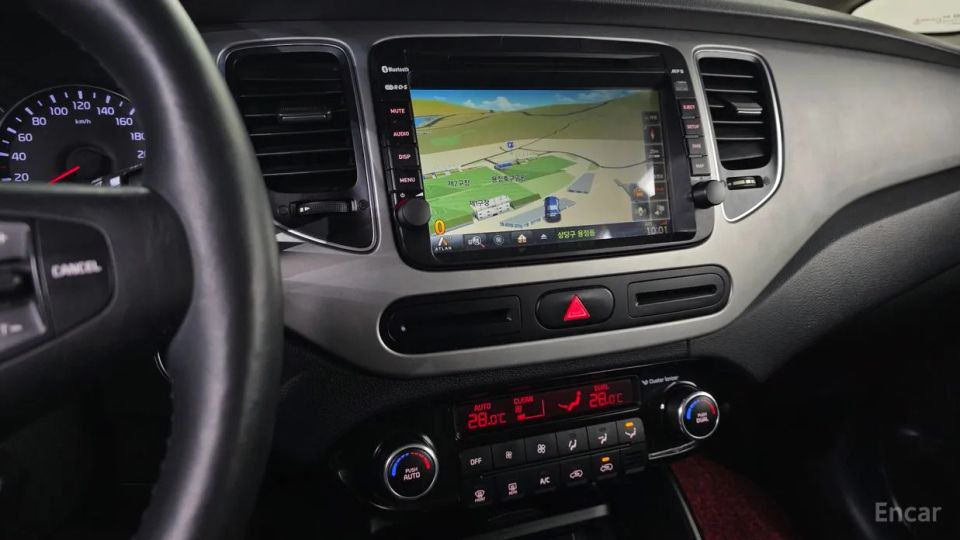 Kia Carens