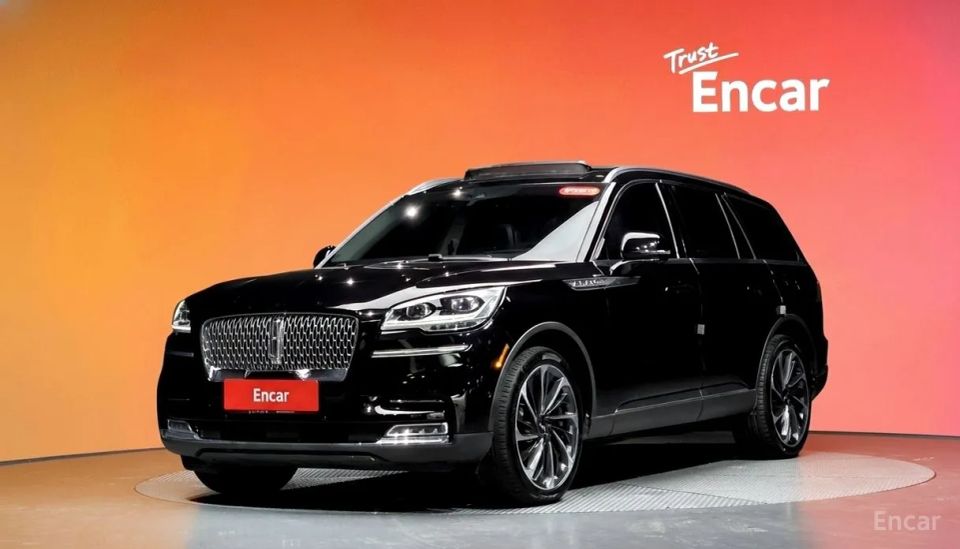 Lincoln Aviator
