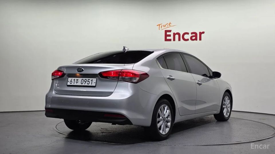 Kia K3