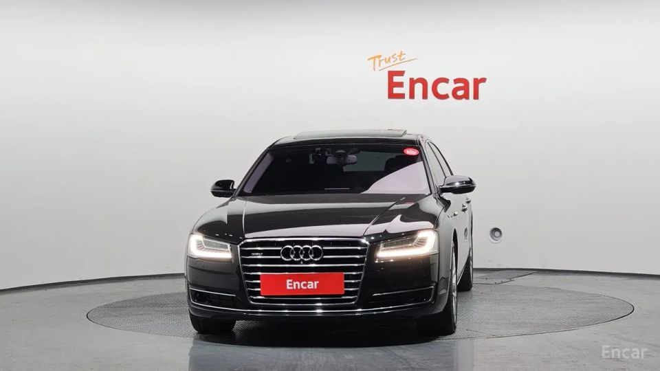 Audi A8