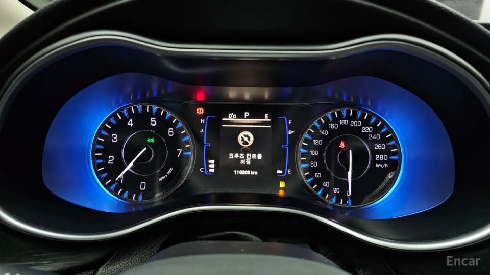 Chrysler 200