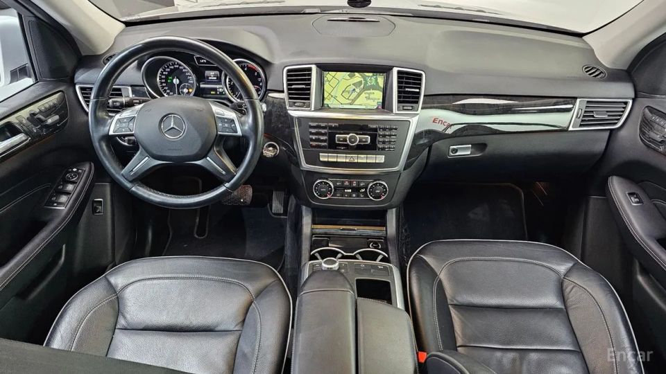 Mercedes-Benz M-class