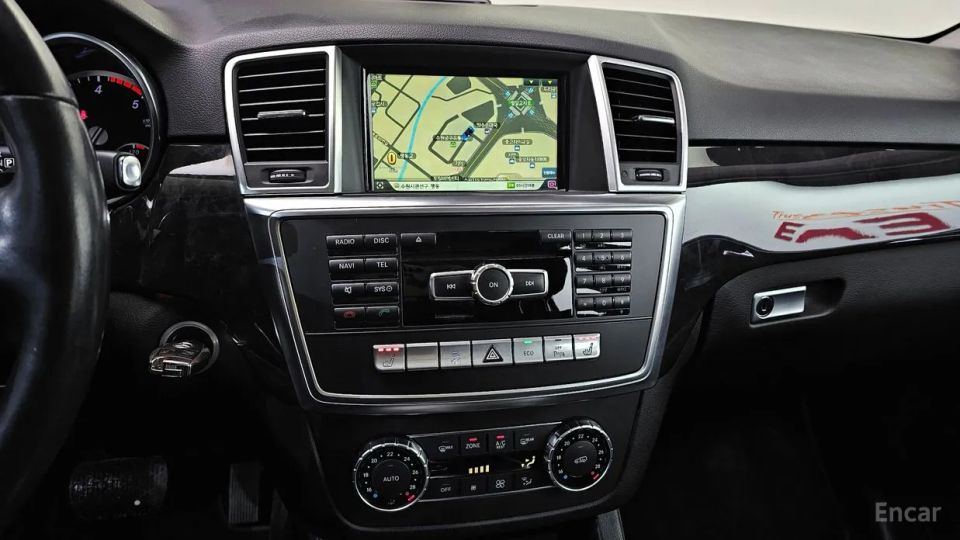 Mercedes-Benz M-class