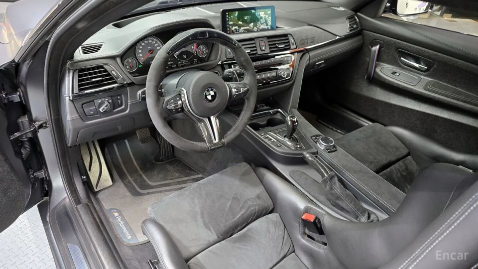 BMW M4