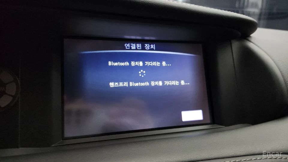 Infiniti Q30