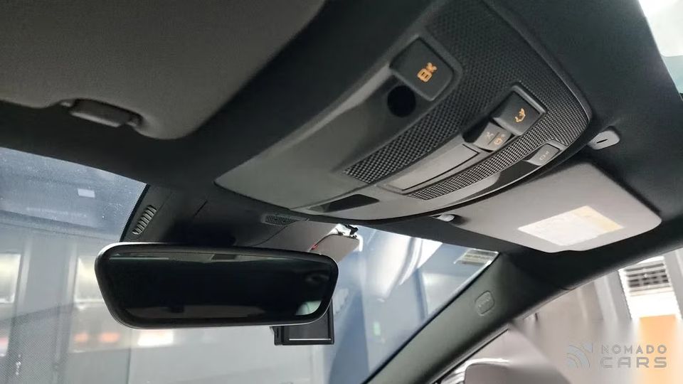Infiniti Q30