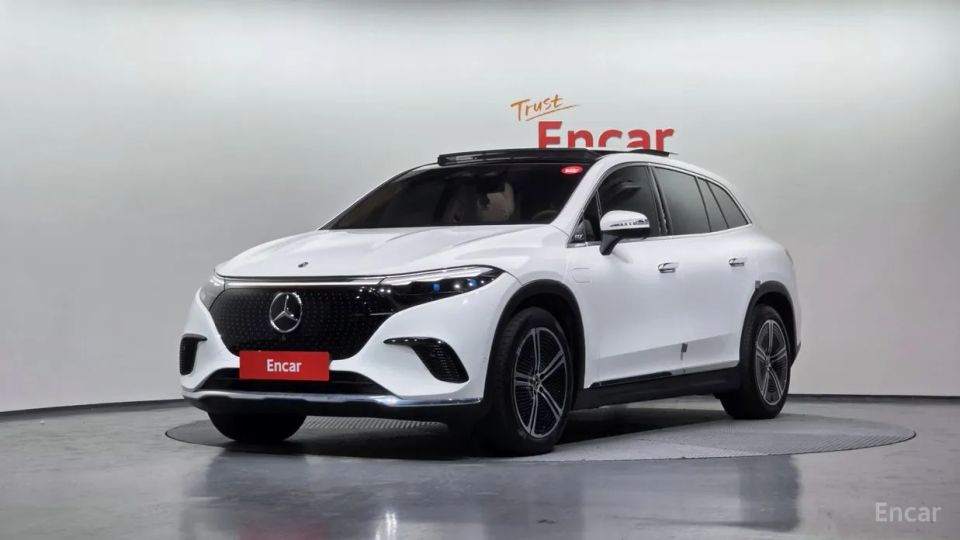 Mercedes-Benz EQS