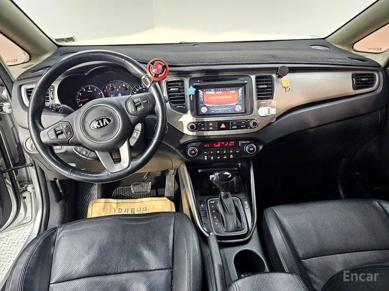 Kia Carens
