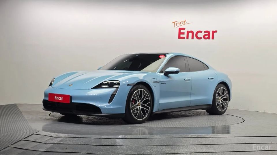 Porsche Taycan