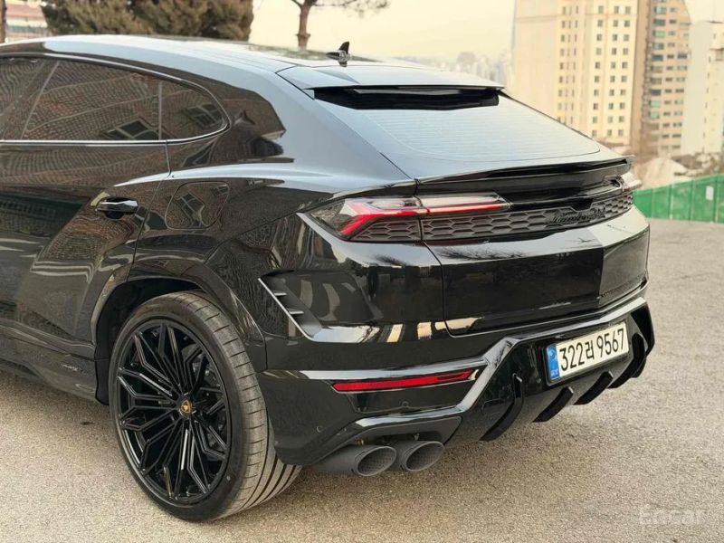 Lamborghini urus