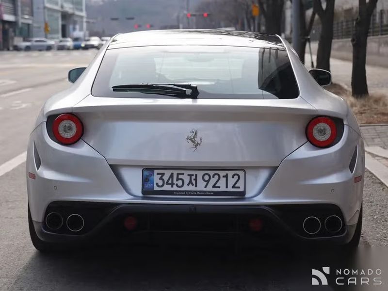 Ferrari FF