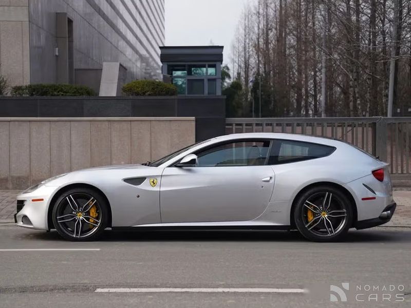 Ferrari FF