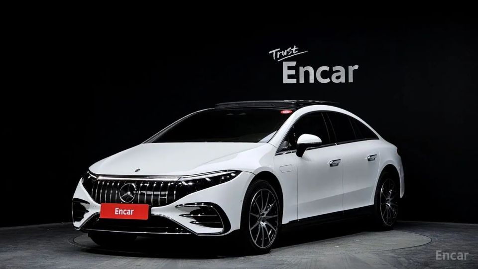 Mercedes-Benz EQS