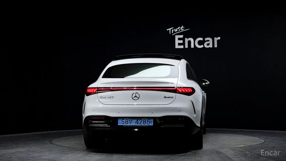 Mercedes-Benz EQS
