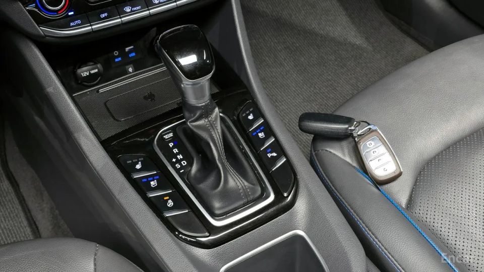 Hyundai Ioniq
