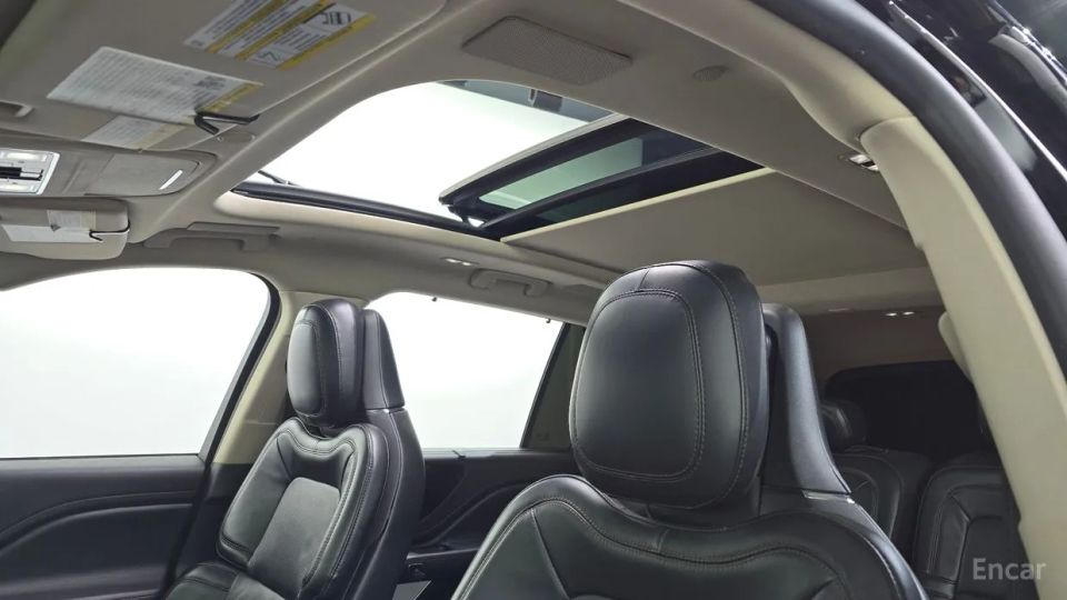 Lincoln Aviator