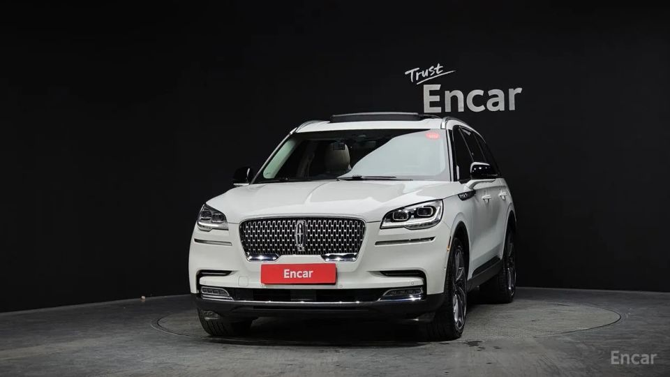 Lincoln Aviator