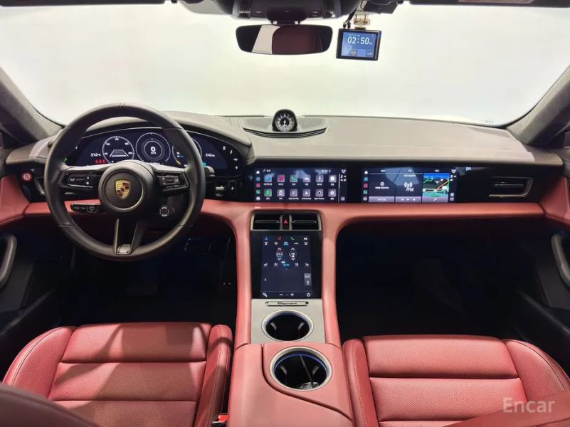 Porsche Taycan