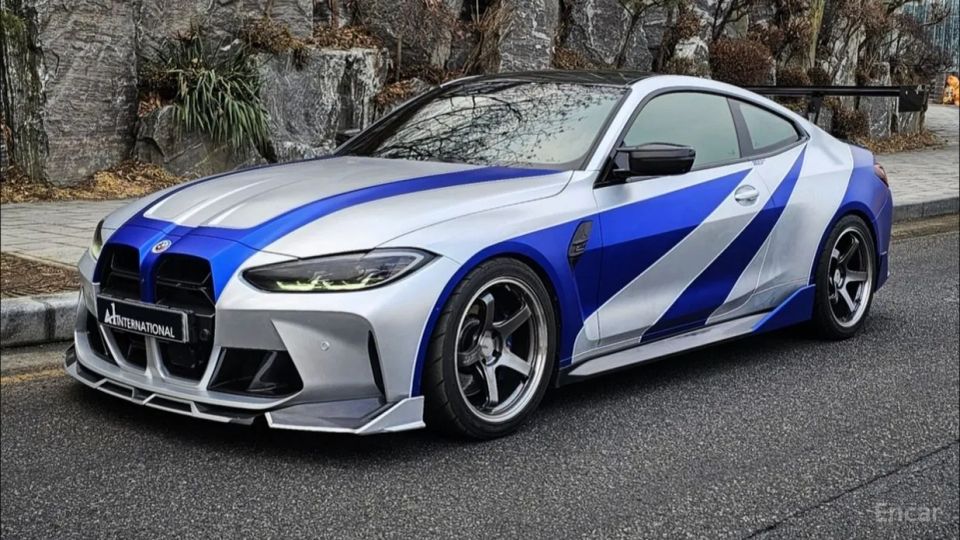 BMW M4
