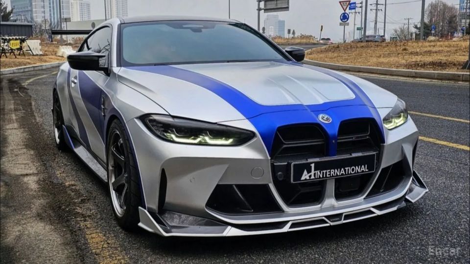 BMW M4