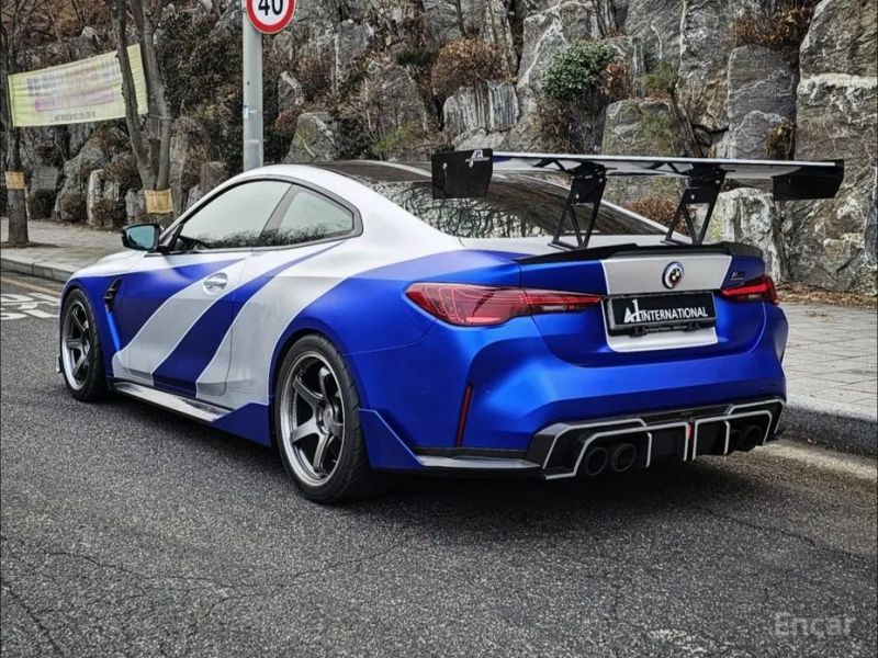 BMW M4