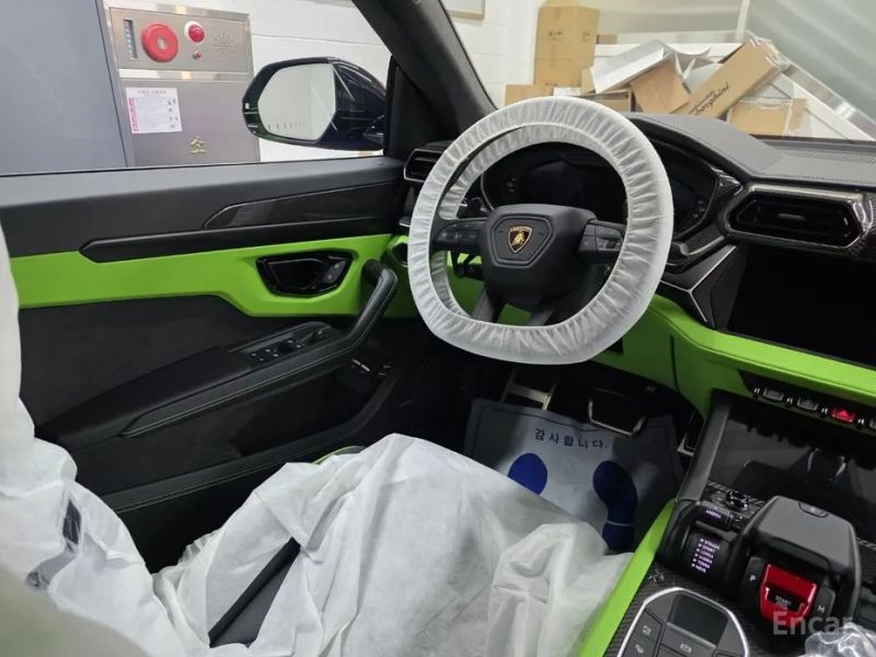 Lamborghini urus