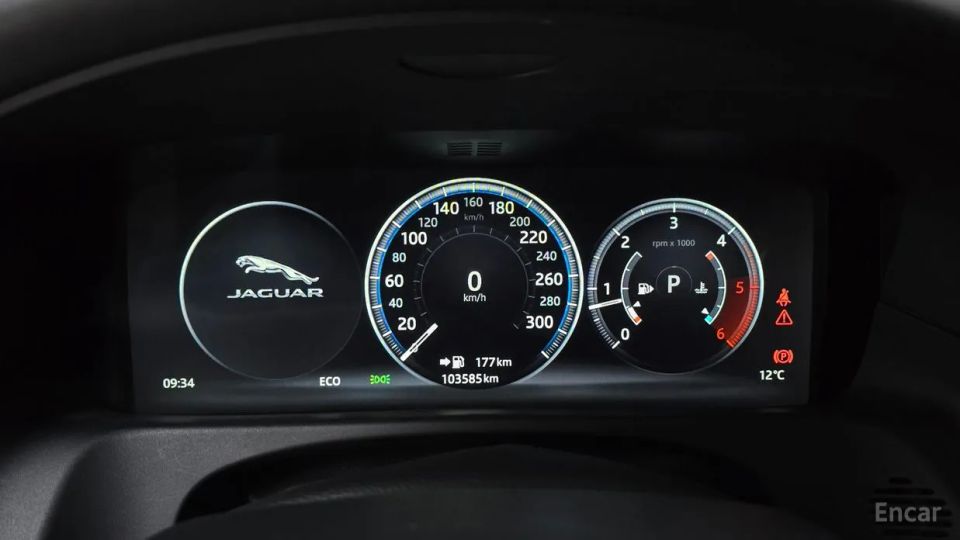 Jaguar xf
