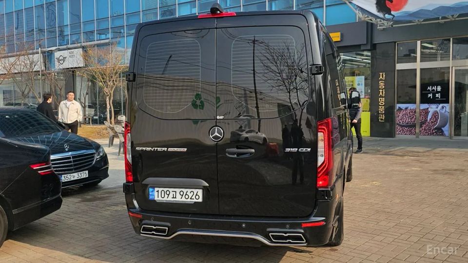 Mercedes-Benz Sprinter