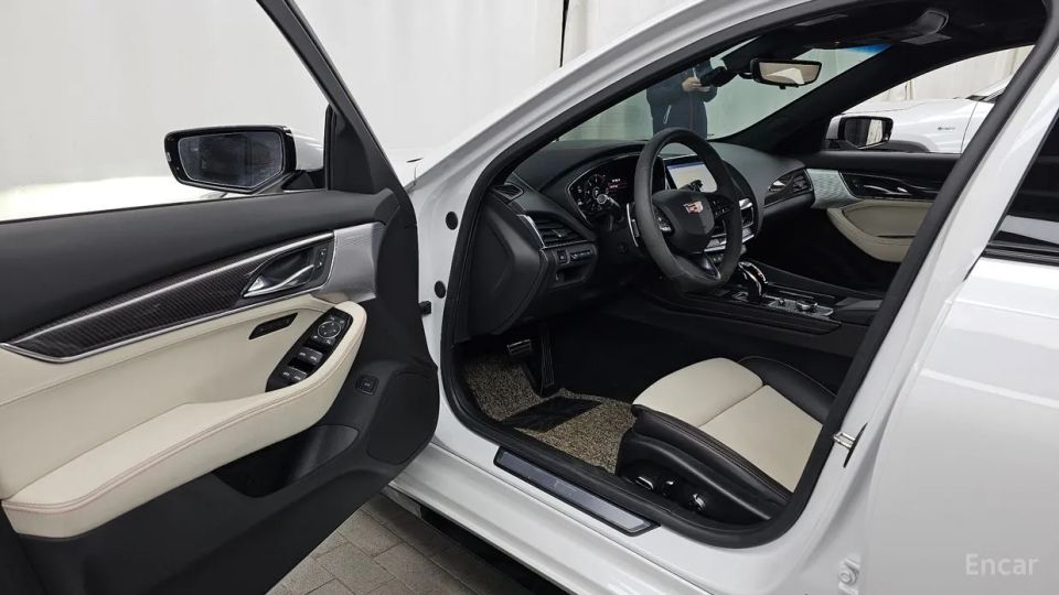 Cadillac CT5