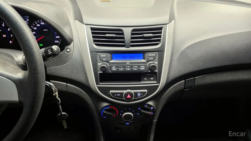Hyundai Accent