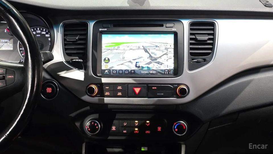 Kia Carens